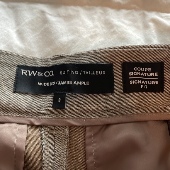 See previous listing for matching blazer. Taupe ultra high waist wide leg pant - Picture 3 of 5